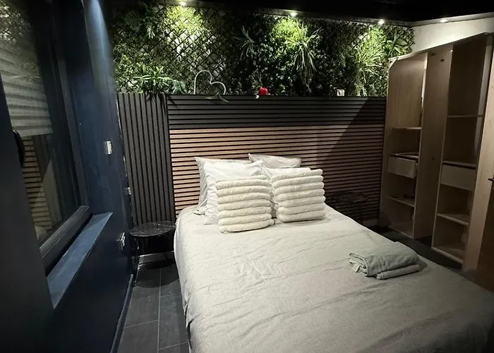 Love Room Maisdon Appartement